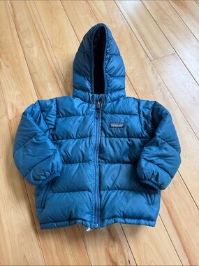 Patagonia Blue Hooded Quilted Puffer Jacket 3T